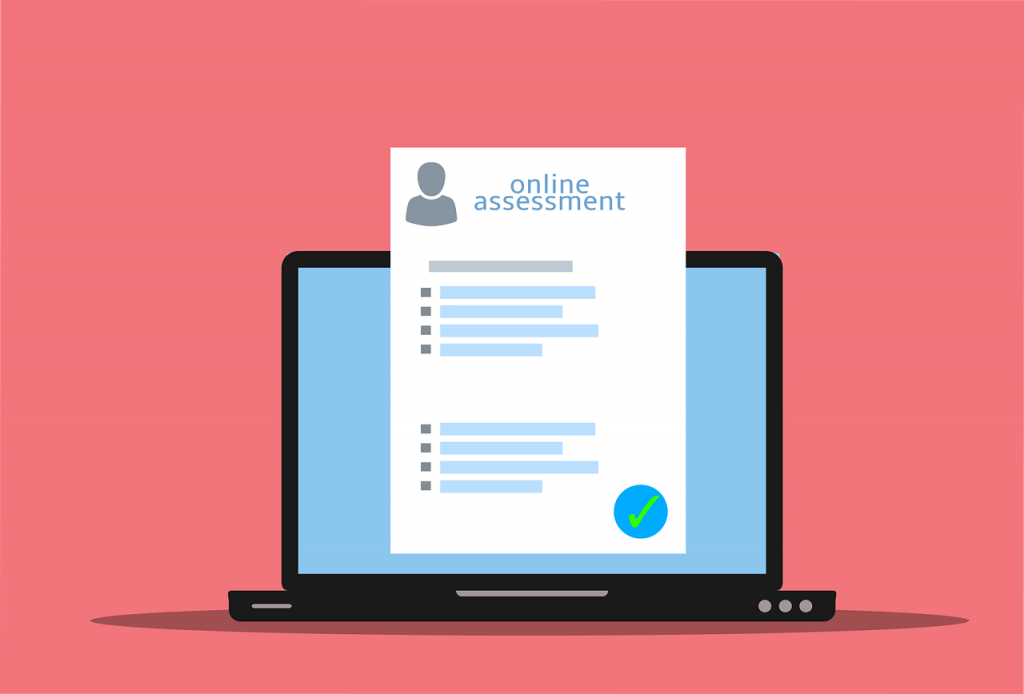 Interactive assessment scoring